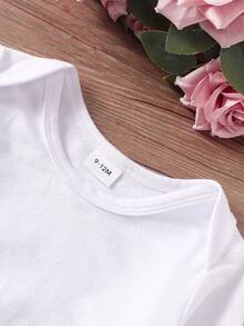 SHEIN Set de ropa de otoño/invierno para bebé niña con patrón 3D de fresa, 2 piezas