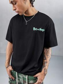 Rick and Morty X SHEIN Camiseta de manga corta holgada con estampado de personaje de dibujos animados y letras, de hombros caídos, casual, de verano para hombre