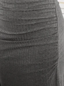 SHEIN Vestido corto informal de manga corta con abertura bajo de punto acanalado para adolescentes - Gris Oscuro - Ver 5