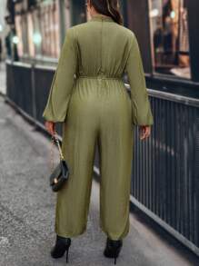 SHEIN Clasi Salopetă elegantă pentru femei de mărime mare, cu decolteu în V, cu mânecă lanternă, cu picior lat, primăvară și vară - Verde Armată - Vizualizare 2
