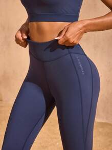 Easithlete 女士纯色无缝瑜伽套装 - 运动胸罩和紧身裤健身套装 - 藍色 - 查看 7