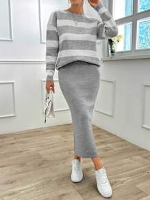 EURMUSE Spring/Autumn Casual Colorblock Striped Oversized Sweater And Knitted Skirt Set - Grey - View 3