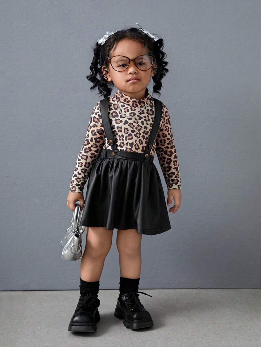 SHEIN Leap Crew Bộ 2 áo thun dài tay co giãn họa tiết da báo cho bé gái và váy có dây đeo, mùa thu - màu đen - Xem 1