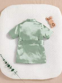 SHEIN 新生女孩柔软纯色缎面长袍带领带 - 薄荷綠 - 查看 2