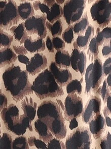 Chiquease Blazer à manches longues avec boutons et col châle imprimé léopard