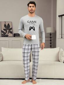 Men's Statement Gamepad Print Crew Neck Loungewear Set With Plaid Pants - Grey - View 4