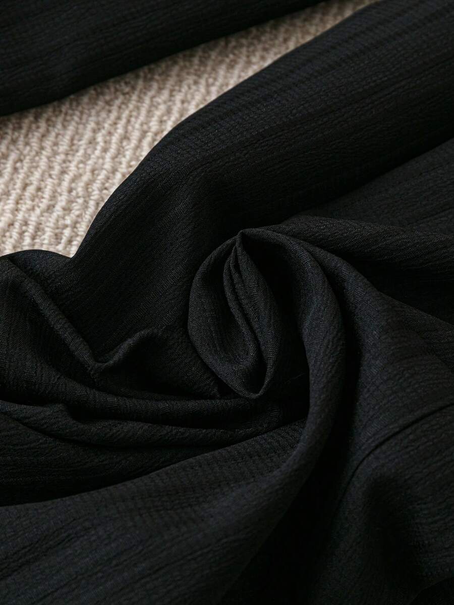 SHEIN Clasi 2pcs Plus Size Women Floral Applique Decor Long Sleeve Top