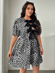 SHEIN EZwear 大码夏季休闲泡泡袖豹纹蝴蝶结腰连衣裙 - 灰色 - 查看 4