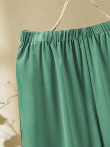 Plus Size Solid Color Round Neck Short Sleeve Top And Bear Print Pants 2 Pieces Set - Mint Green - View 7