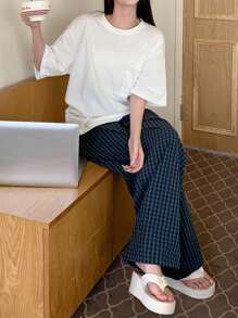 DAZY 2 件套休闲圆领 T 恤和格子裤睡衣套装