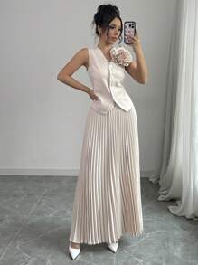 Chiquease 2pcs Women's Fall 3D Flower Embellished Sleeveless Vest And A-Line Pleated Skirt Suit Set
