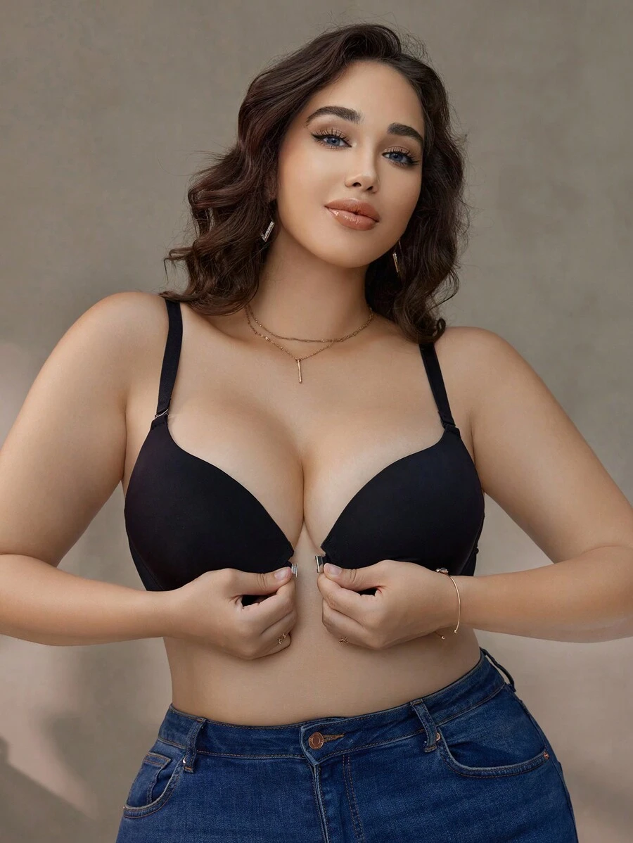 前扣、后交叉、黑色、模杯、带钢圈和无钢圈大码胸罩 - 黑色 - 查看 1