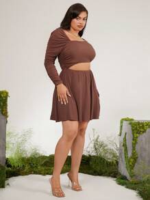 evoluSHEIN X Anitta VICTOR VON SCHWARZ Designer Plus Ruched Cutout Long Sleeve Dress, Holiday, Party, Thanksgiving, Birthday Outfits, Spring, Festival - Coffee Brown - View 8