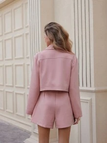 EMERY ROSE Conjunto de 2 piezas de vestir de mujer para otoño con camisa de botones dorados y chaqueta a juego de manga larga con textura y pantalones cortos - Rosa - Ver 2