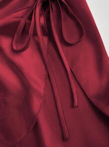 Sweetra 纯色褶裥缎面抽绳迷你裙 - 休闲度假酒红色 - 酒紅色 - 查看 6