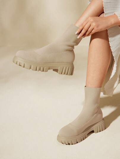 CUCCOO BASICS 女士鞋子时尚简约厚底一脚蹬轻便米色袜靴、战斗靴度假鞋夏季返校鞋大学生鞋春季鞋春假复活节