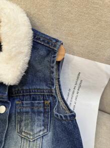 SHEIN Áo khoác denim xanh không tay cổ lông giả dễ thương cho bé gái, Quần áo thu đông cho bé gái - Rửa tối - Xem 3