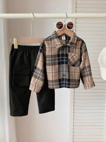 SHEIN 2 件套幼儿格子翻领长袖衬衫和休闲裤套装，男婴服装 - 黑色 - 查看 6