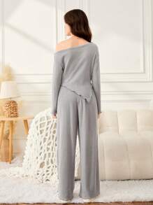 SHEIN 2pcs Teen Girls' Fall Gray Texture Off Shoulder Long Sleeve Fitted Top & Wide Leg Pants Casual Outfit Set - Dark Grey - View 2