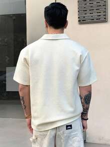 DAZY 男士纯色拼接短袖极简主义Logo T恤，休闲夏季商务装 - 米色 - 查看 2