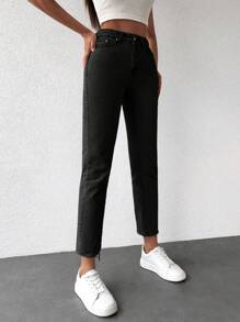 EURMUSE Letter Patched Cropped Mom Fit Jeans - Black - View 3