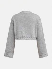 Tween Girl Autumn/Winter Sweater New Arrival. Short Crew Neck Loose Pullover Designed With Soft Yarn, Showcasing Unique Personalized. Gray Tone Displays Style. Cute Cat Design Adds Streetwear Charm, Suitable For Wearing In Spring, Summer, Autumn And Winter. Soft Yarn Velvet Material Is Gentle On Skin, Lightweight And Comfortable, Providing A Cozy Wearing Experience. Suitable For Various Occasions: Casual, School, Gathering, Shopping, Christmas Party, Etc.