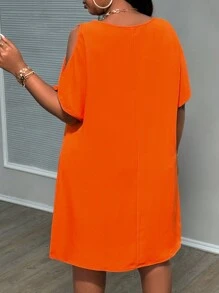 Slaydiva Vestido talla grande con mangas huecas y cuello con borde de concha