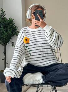 EURMUSE Áo len dệt kim thêu họa tiết sọc thường ngày cho nữ - Màu be - Xem 1