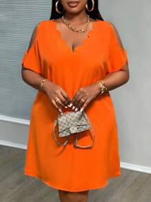 Slaydiva Vestido talla grande con mangas huecas y cuello con borde de concha