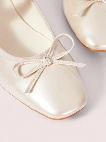 CUCCOO DOLLMOD 女式方头杏色蝴蝶结点缀时尚平底鞋秋季 - 杏色 - 查看 3