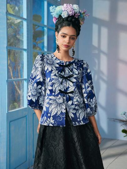 Caterine Sanchez Frida Kahlo X SHEIN X Designer 波西米亚风满布花卉印花灯笼袖系带前衬衫，节日，感恩节，节日