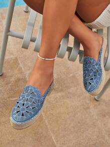 Styleloop Woman Shoes Single Band Chunky Heeled Elegant Beige Outdoor Faux Suede Ankle Strap Sandals For Summer Graduation Heels Prom Heels Vacation Shoes Summer Back To School Shoes College Student Shoes Elegant Basics Business Casual Business Chic Spring Shoes Spring Break Easter