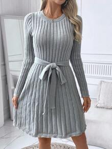 SHEIN LUNE Vestido suéter corto casual minimalista de cuello redondo, manga larga, con lazo frontal, unicolor