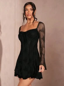 SHEIN BAE فستان نسائي متوسط الطول مزين بشريط الدانتيل الأسود مع تصميم الكشكشة