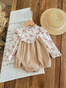 SHEIN LMoss Kids LMoss Baby Girl Newborn Baby Girl Ditsy Floral Bodysuit, Knitted Ruffle Collar Corduroy Patchwork One-Piece Outfit For Holiday & Party - Apricot - View 3