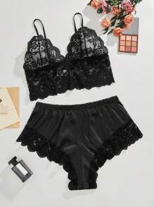 Plus Size Black Lace Sexy Lingerie Set - Black - View 5