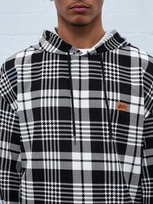 Manfinity RebelGame Men Loose Fit Checkered Hoodies In Black And White,Back To School - Multicolor - View 5