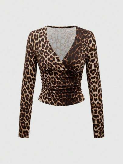 Grunge Punk T-shirt moulant pour femmes avec imprimé léopard, taille profonde en V et froncé, t-shirt d'automne