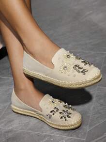 Styleloop Damen schwarze Perlenblumen- und Strass-Dekorations-Seil-Boden Fischer-Flachschuhe für Sommer, Weihnachten, Herbst, Neujahr, Valentinstag