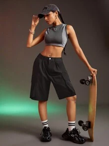 SHEIN Sports Women's Solid Color Pleated Cargo Pocket Relaxed Sporty Shorts - Black - View 7