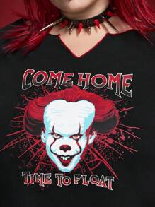 IT x SHEIN 大码哥特式风格时尚休闲缺口领针织修身小丑、字母、蜘蛛网图案印花女式 T 恤，秋季万圣节 - 黑色 - 查看 4