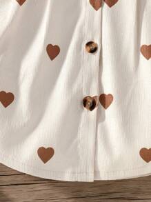 SHEIN 年轻女孩休闲心形毛衣连衣裙搭配灯芯绒衬衫，秋冬