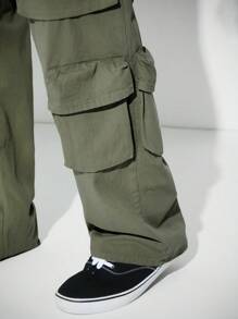 Manfinity Hypemode Quần ống rộng denim màu xanh quân đội rộng rãi cho nam cỡ lớn - xanh quân đội - Xem 6