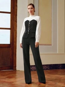 ZEYLAH BLUSA 2 EM 1 COM GOLA ALTA FALSA E DETALHE DE BOTÃO EM TOM BICOLOR - Preto e Branco - Visão 7