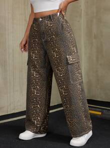 大码女式豹纹印花工装口袋宽腿宽松休闲牛仔裤