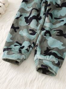 SHEIN Leap Crew Bộ đồ ngủ vải nỉ dài tay cổ tròn họa tiết khủng long hoạt hình cho bé trai, mùa thu/đông 2 món - màu xanh lá - Xem 4
