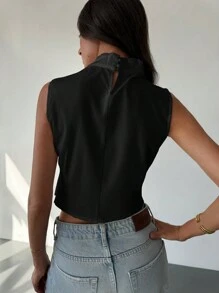 Aloruh 女式简约无袖立领不对称下摆休闲黑色短款上衣 - 黑色 - 查看 2