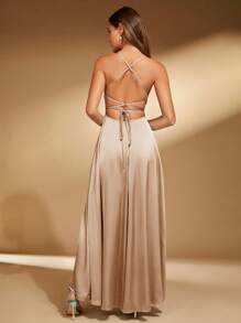 SHEIN Belle 女士纯色细肩带露背交叉开衩下摆连衣裙，优雅伴娘礼服