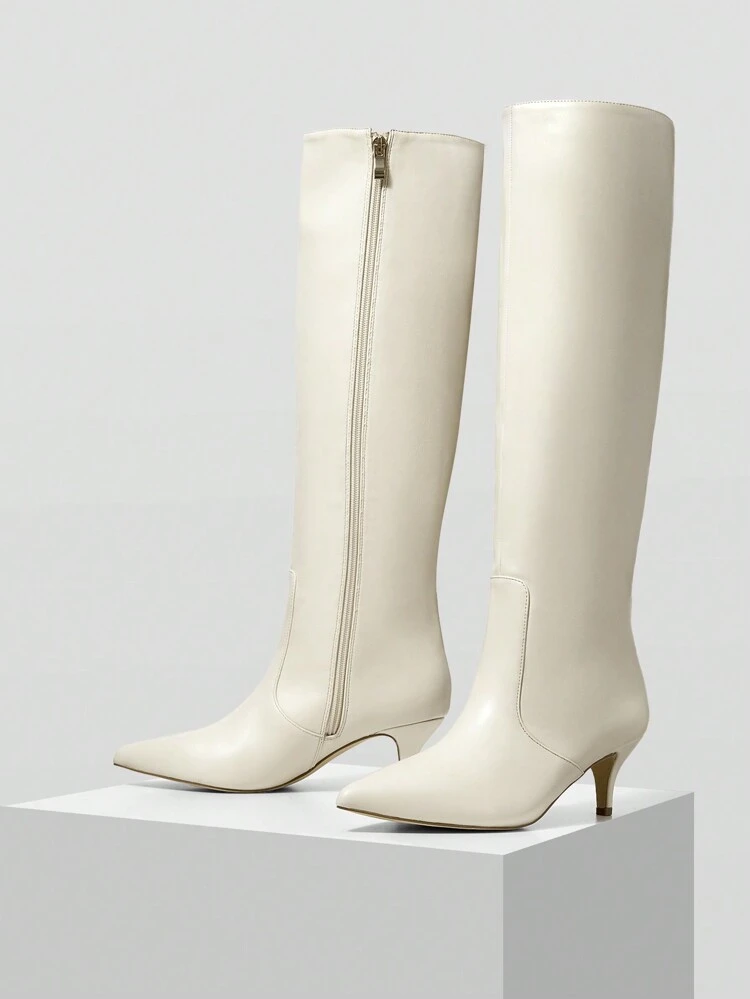 Botas altas de punta versátiles y de moda para damas en color blanco, para Año Nuevo, vacaciones, primavera, vacaciones de primavera y Pascua