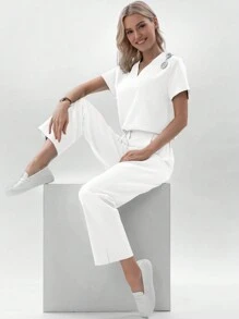 TaskEZ 1set Women Nurse Uniform Scrub Set With 1 Pocket V-Neck Top + 4 Pockets Drawstring Back Elastic Pants Set - White - View 5